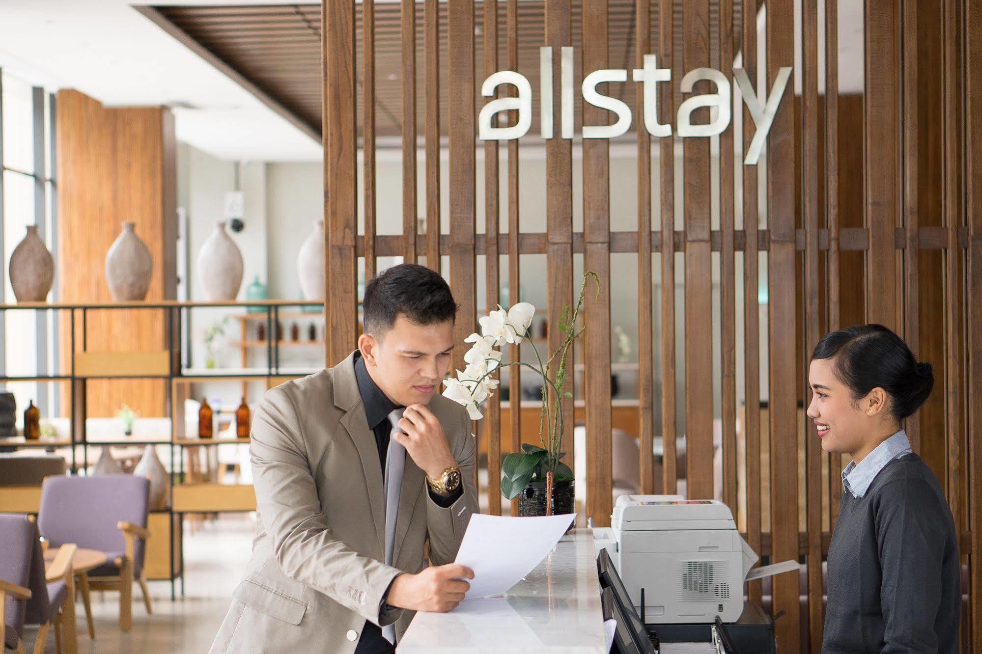 Allstay Hotel Semarang Simpang Lima Exterior foto